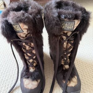 Coach Women's Brown and Tan Fur Winter Boots